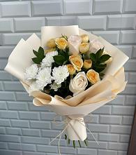 Букет цветов из:  Розы и Хризантемы в Тырныаузе