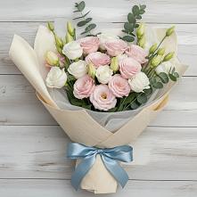 Букет цветов из:  Лизиантусы #REPLACE_PRED# Тырныаузе