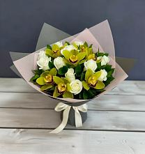 Букет цветов из:  Орхидеи и Розы в Тырныаузе