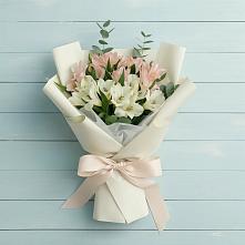 Букет цветов из:  Альстромерии #REPLACE_PRED# Тырныаузе