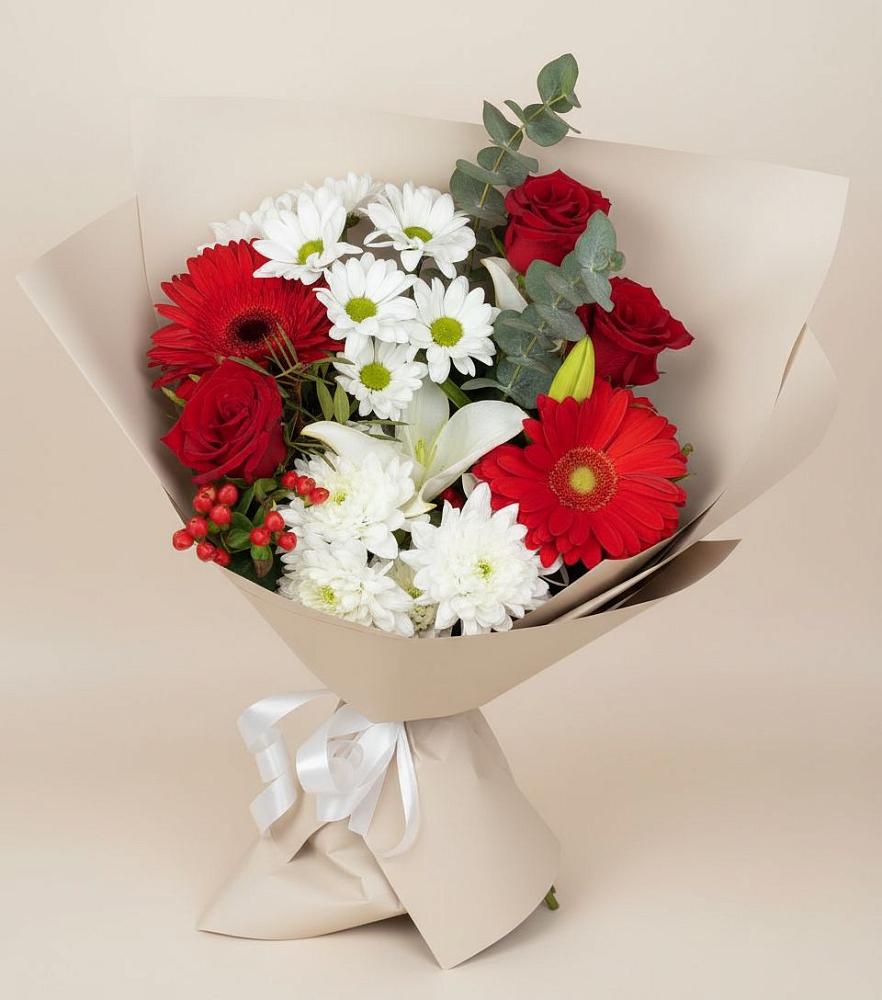 Букет цветов из: Розы, Хризантемы, Герберы и Лилии в Тырныаузе