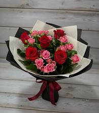 Букет цветов из:  Розы #REPLACE_PRED# Тырныаузе