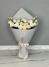 Букет цветов из:  Розы и Лизиантусы #REPLACE_PRED# Тырныаузе